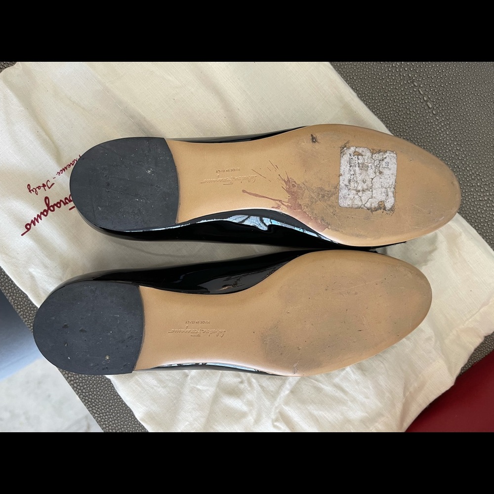 Salvatore Ferragamo Patent Bow Ballet Flats, Nero - Picture 4 of 6